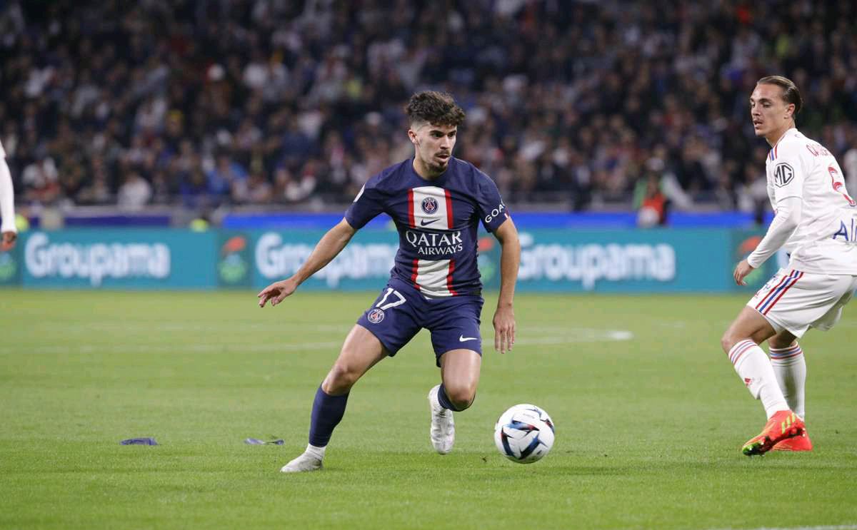 联赛中锋能 联赛中锋能