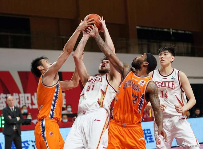 工程庞大 工程庞大